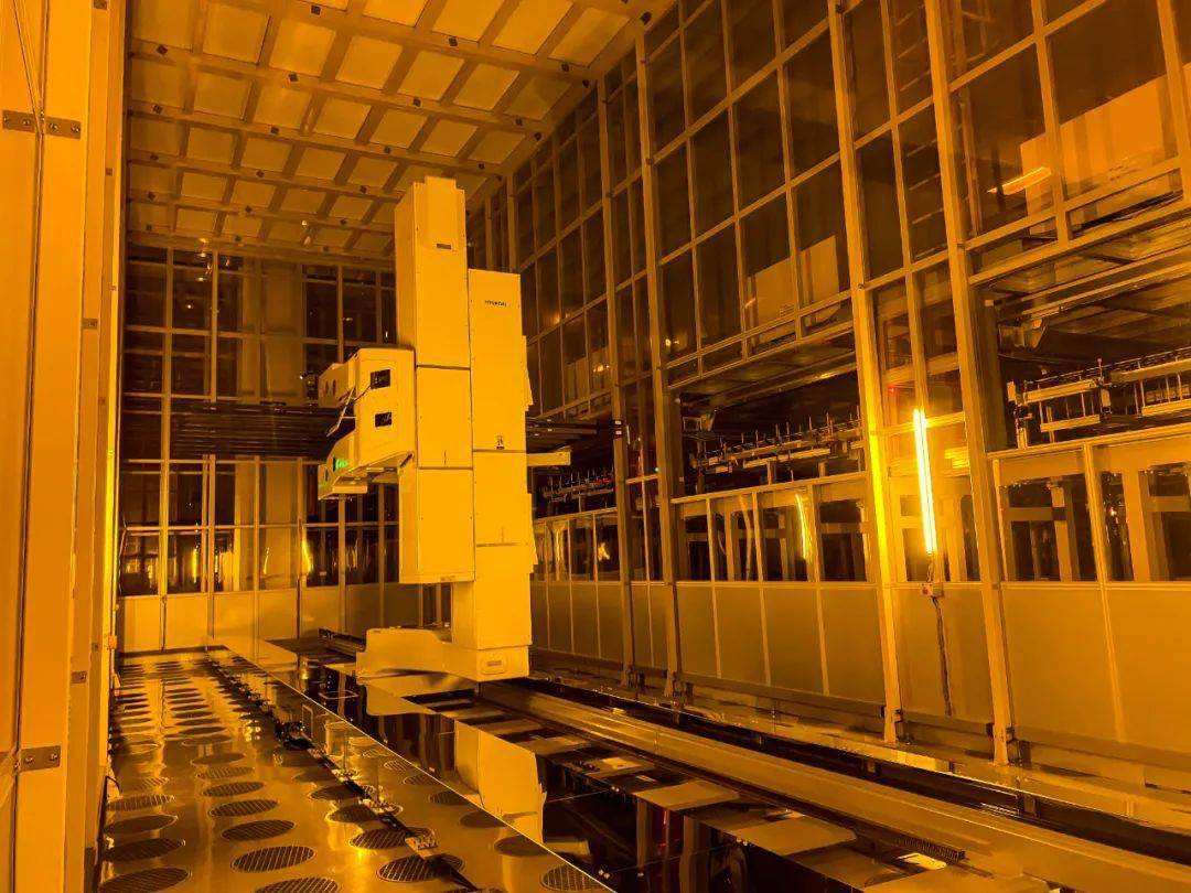 半導(dǎo)體無(wú)塵車間 半導(dǎo)體無(wú)塵車間