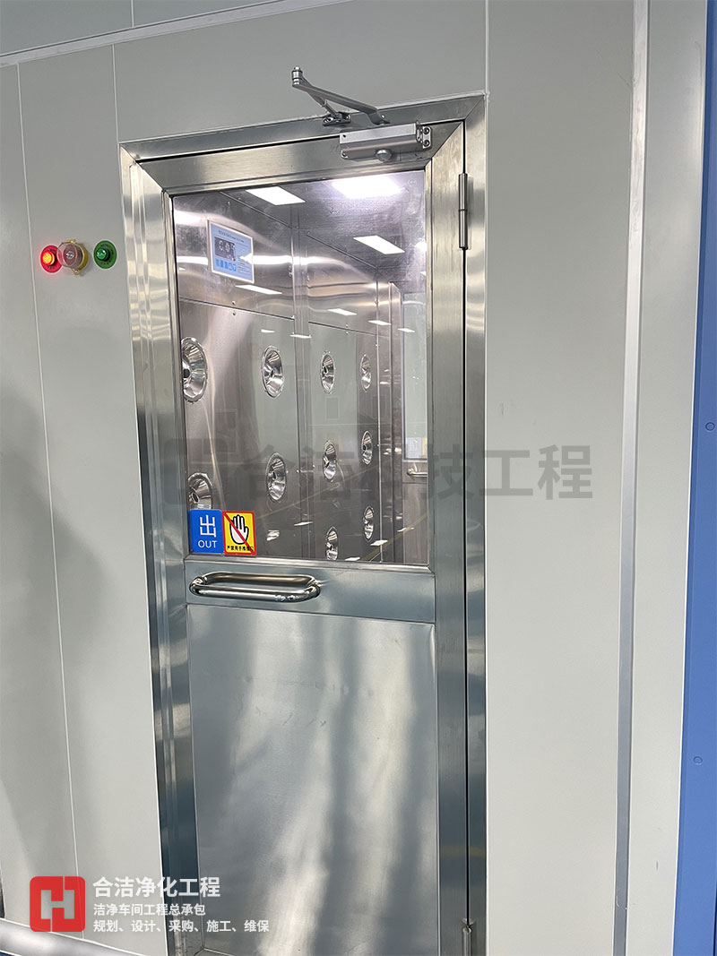 電子凈化車間風淋室的圖片 電子凈化車間風淋室的圖片